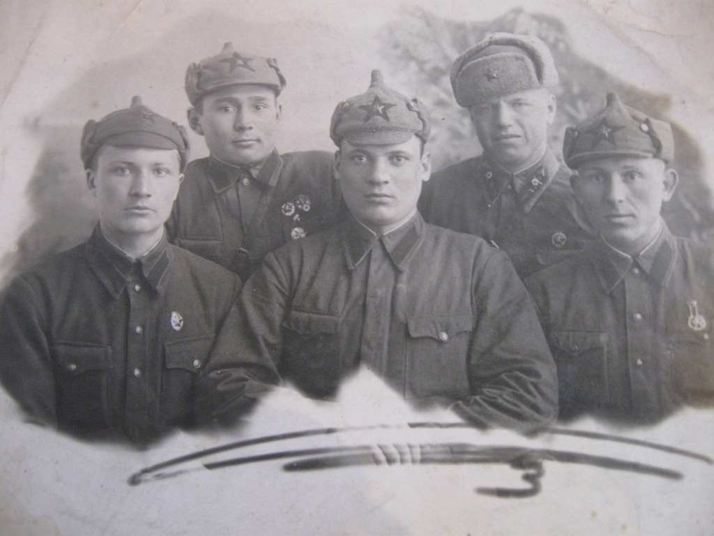 А. С. Можаев с сослуживцами, 1940 год.JPG